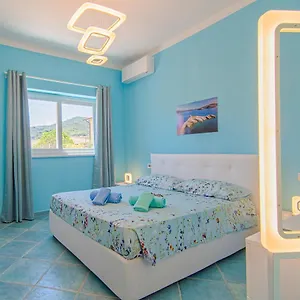  Apartment Mare Italien