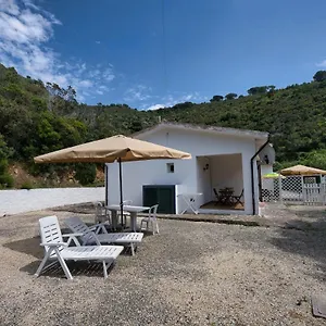  Ferienhaus Alloggi Del Mirto A Morcone - Goelba Italien